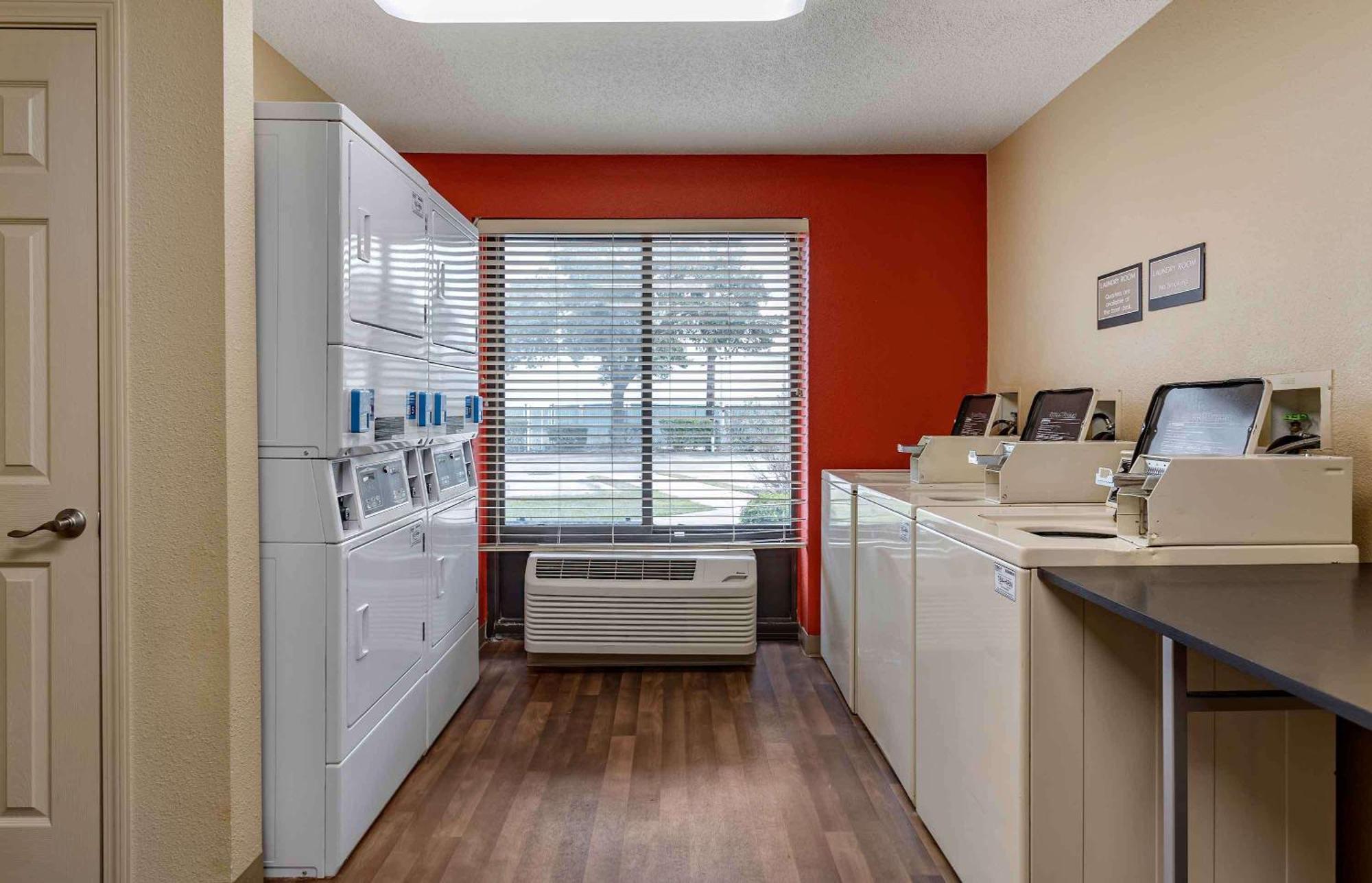 Extended Stay America Suites - Houston - Med Ctr - Nrg Park - Kirby Exterior foto